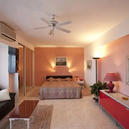 Apartment Del Este